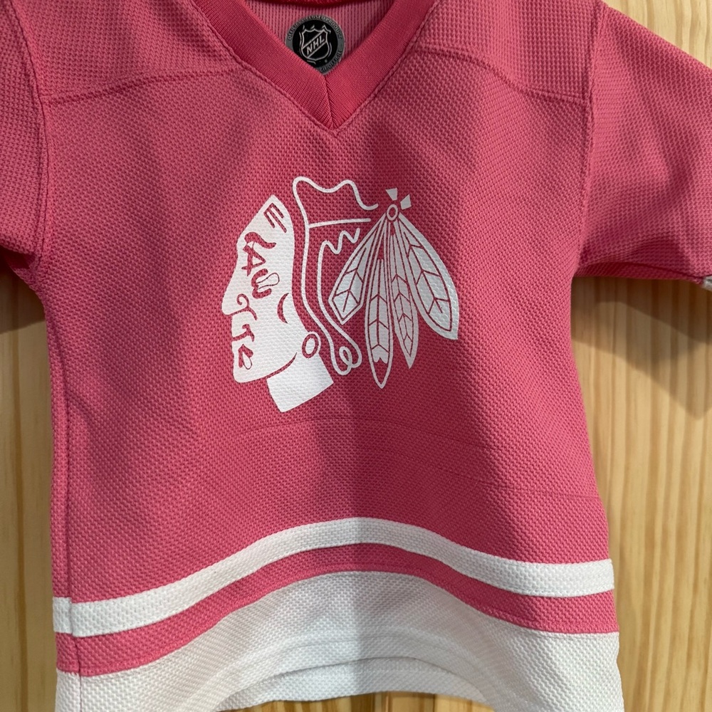 NHL‎ Chicago Blackhawks Pink Toddler Jersey 18M Hockey Fan Gear